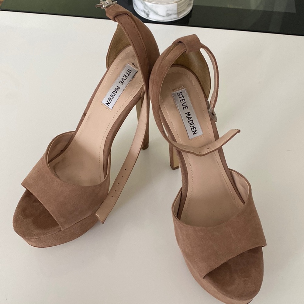 Steve Madden heels size 8